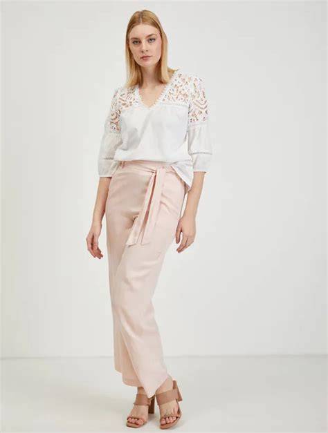 Perličkové kalhoty a styling