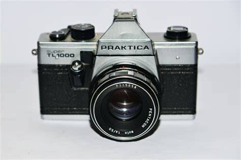 historické fotoaparáty a hledáčky