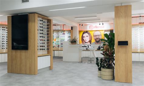 moderní optiky Brno a Hodonín