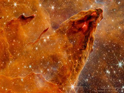 In-situ pohled na sluneční clonu JWST při začátku mise