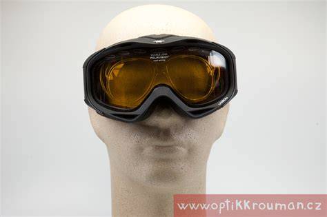 Modely lyžařských brýlí s fotochromatickými zorníky