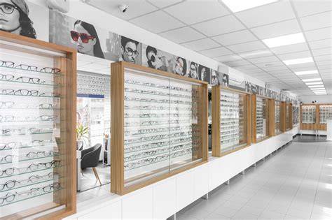 přátelské prostředí prodejny optiky