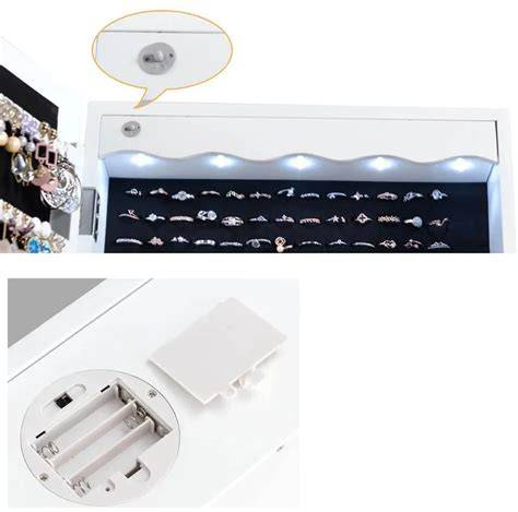 nástěnný držák s LED zrcadlem