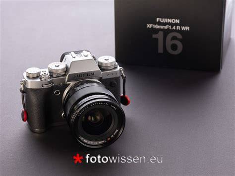 Portrét s XF16mm f/1.4 WR